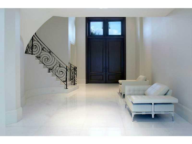 HARBOR BEACH - Residential