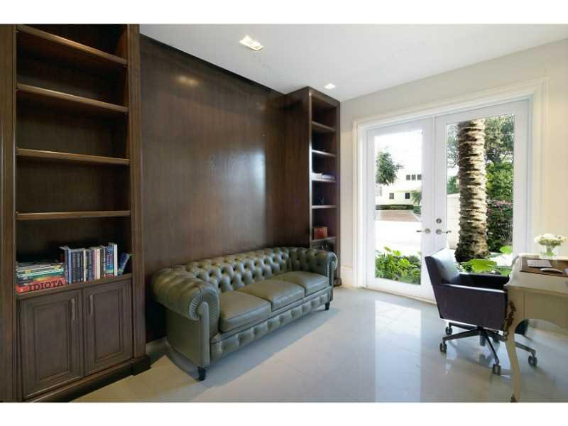 HARBOR BEACH - Residential