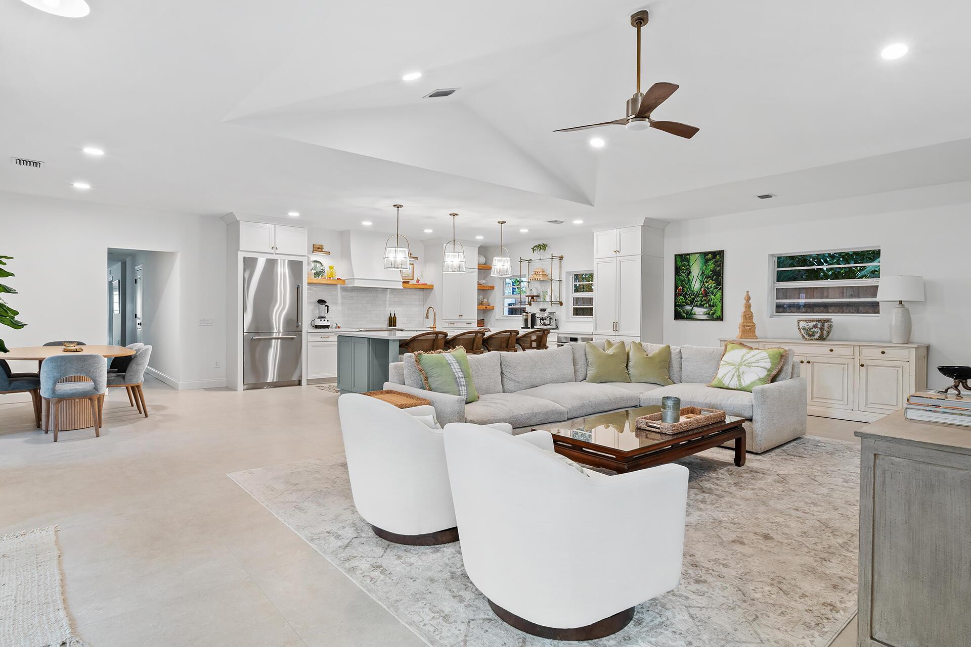 833 Avon Road
