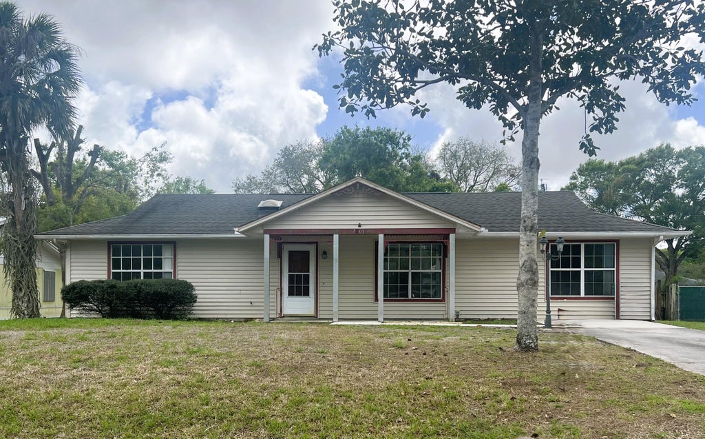 Photo of 7801 SAN CARLOS Drive, Fort Pierce, FL 34951 (MLS # B26069918)