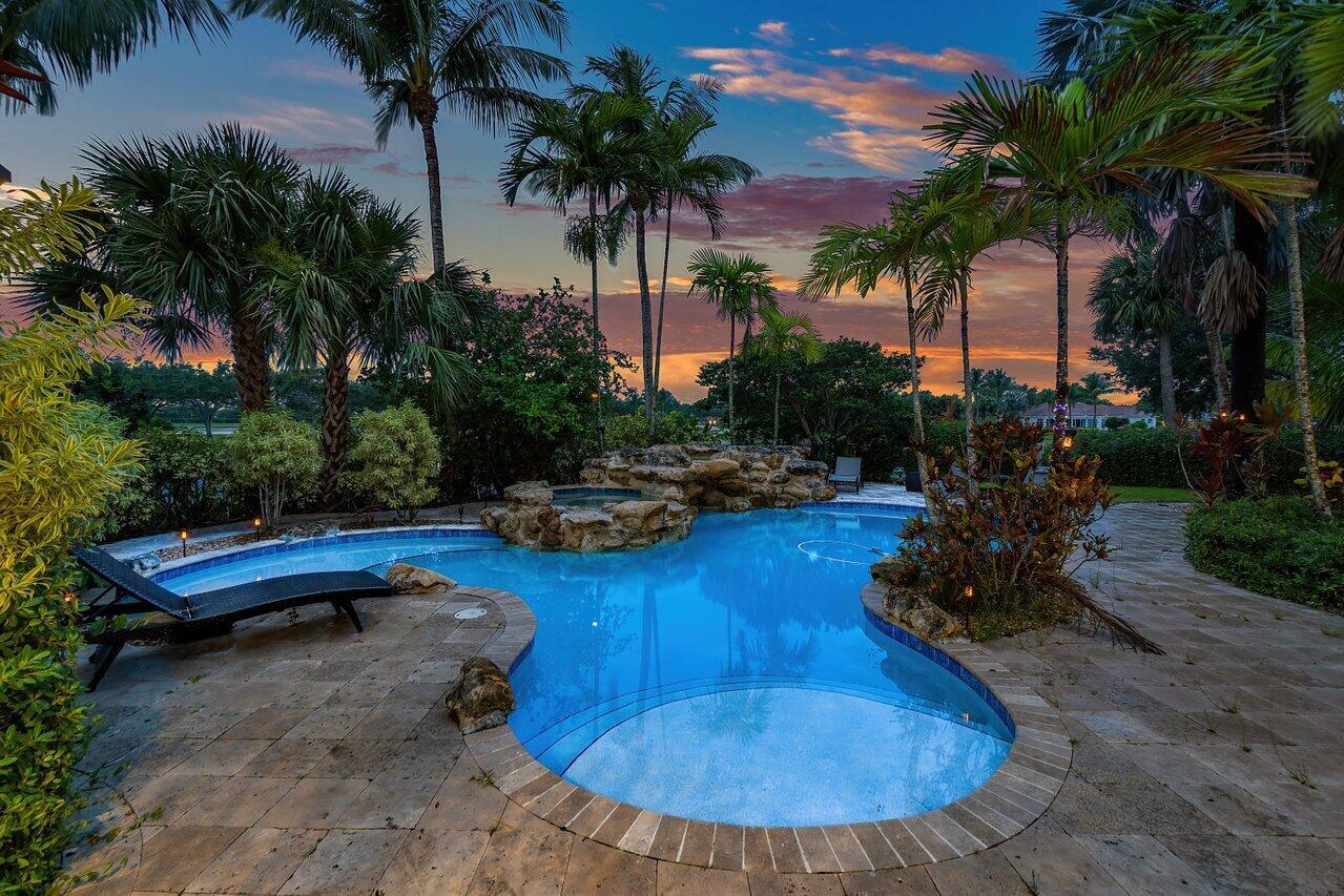 Riverwalk - Residential