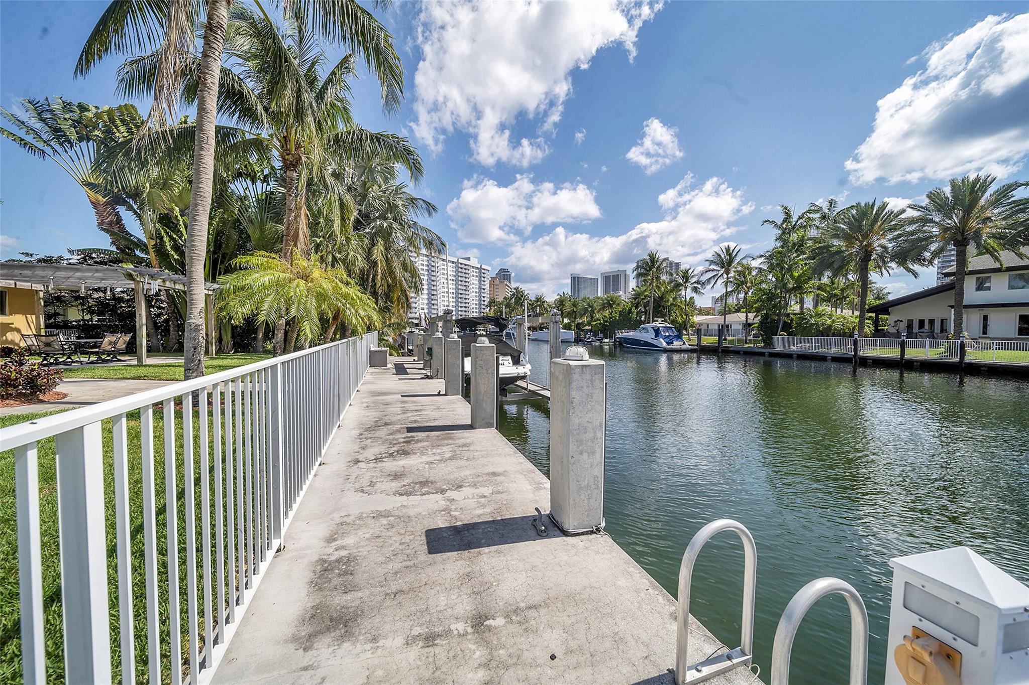 Golden Isles Sec A 42-33 - Residential