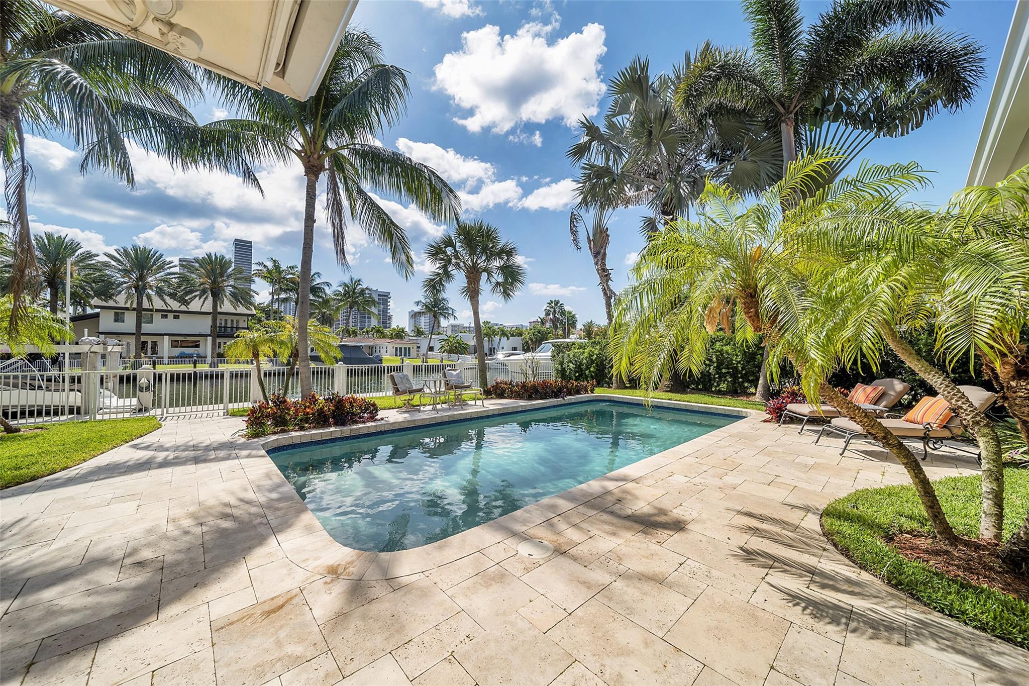 Golden Isles Sec A 42-33 - Residential