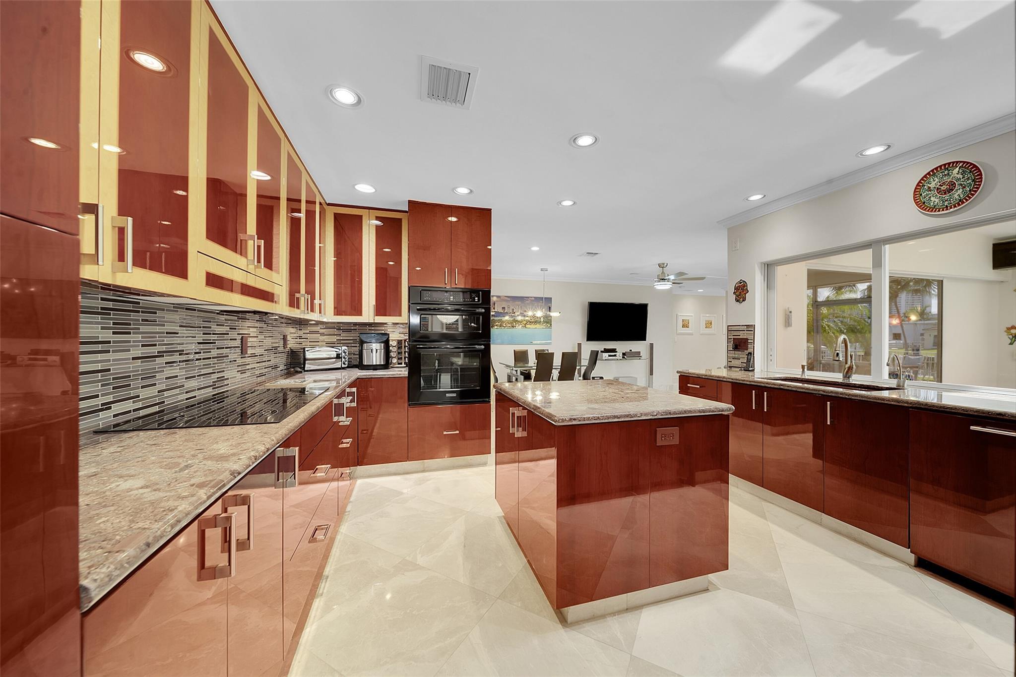 Golden Isles Sec A 42-33 - Residential