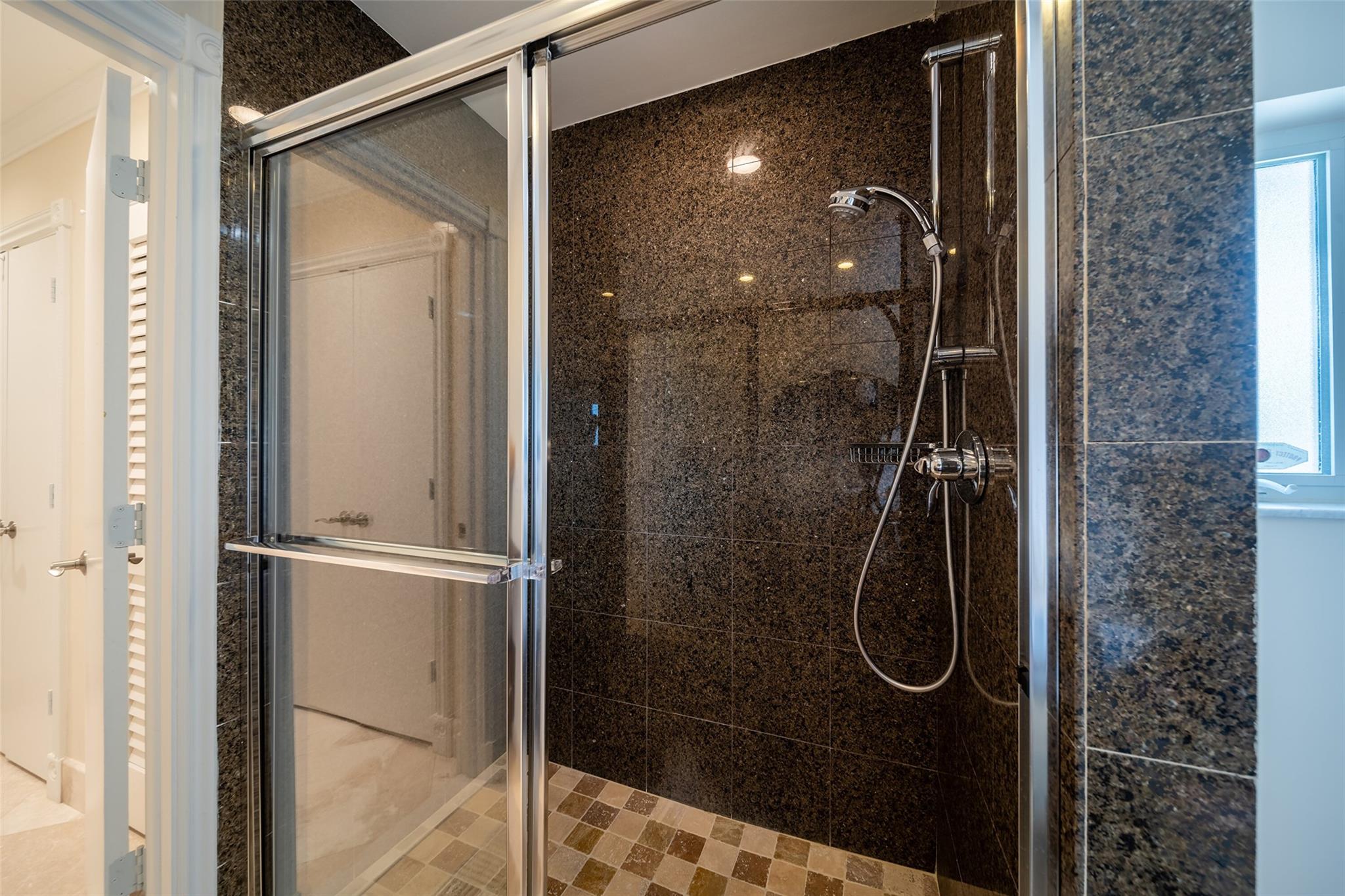 Golden Isles Sec A 42-33 - Residential