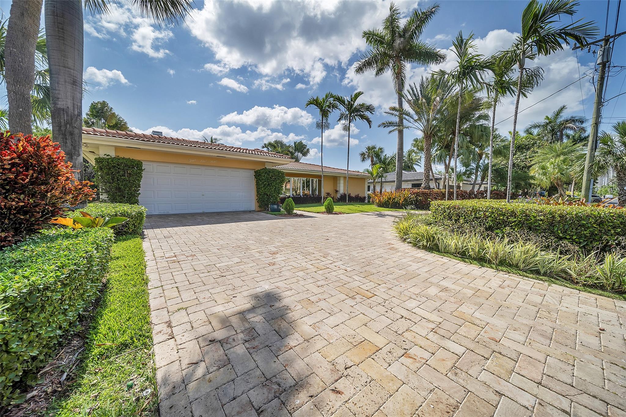 Golden Isles Sec A 42-33 - Residential