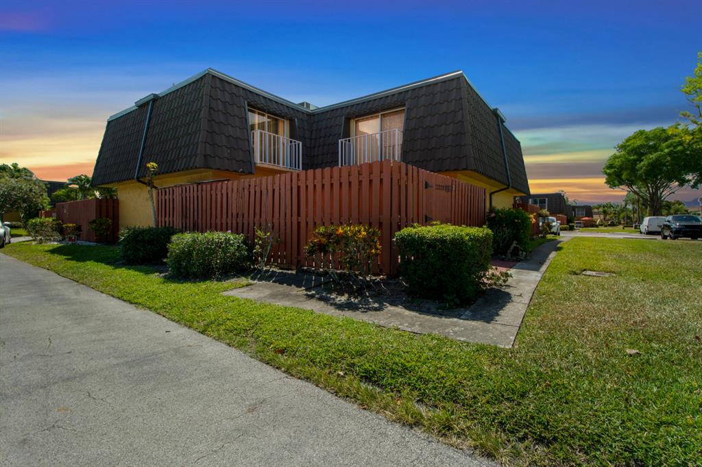 BOCA RANCHO I - Residential