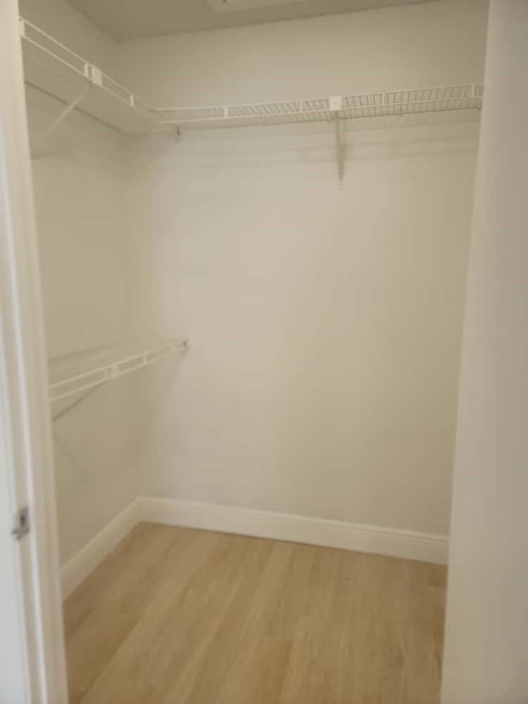 Sun Vista Gardens Condo - Residential Lease