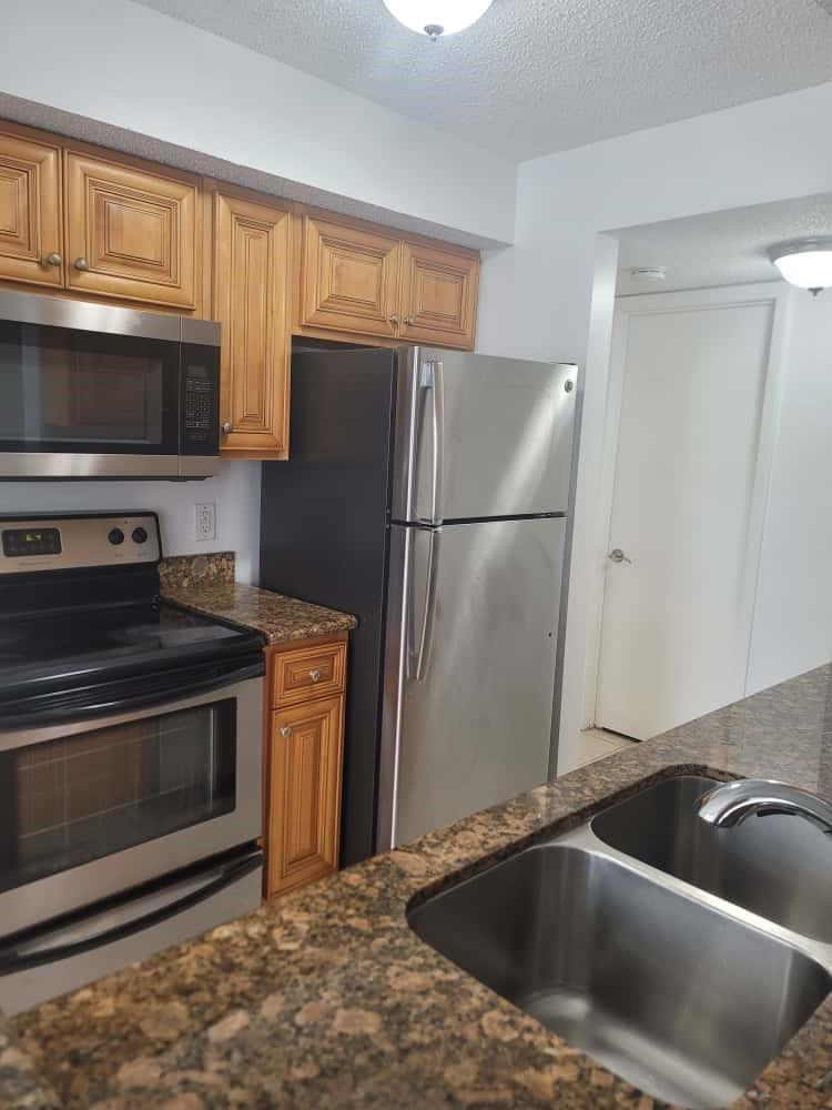 Sun Vista Gardens Condo - Residential Lease