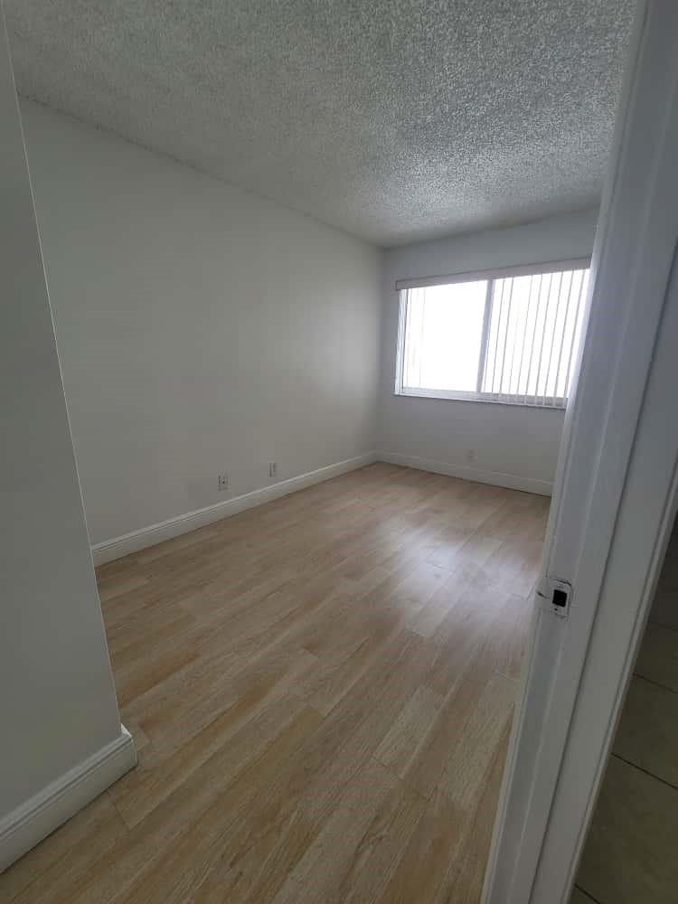 Sun Vista Gardens Condo - Residential Lease