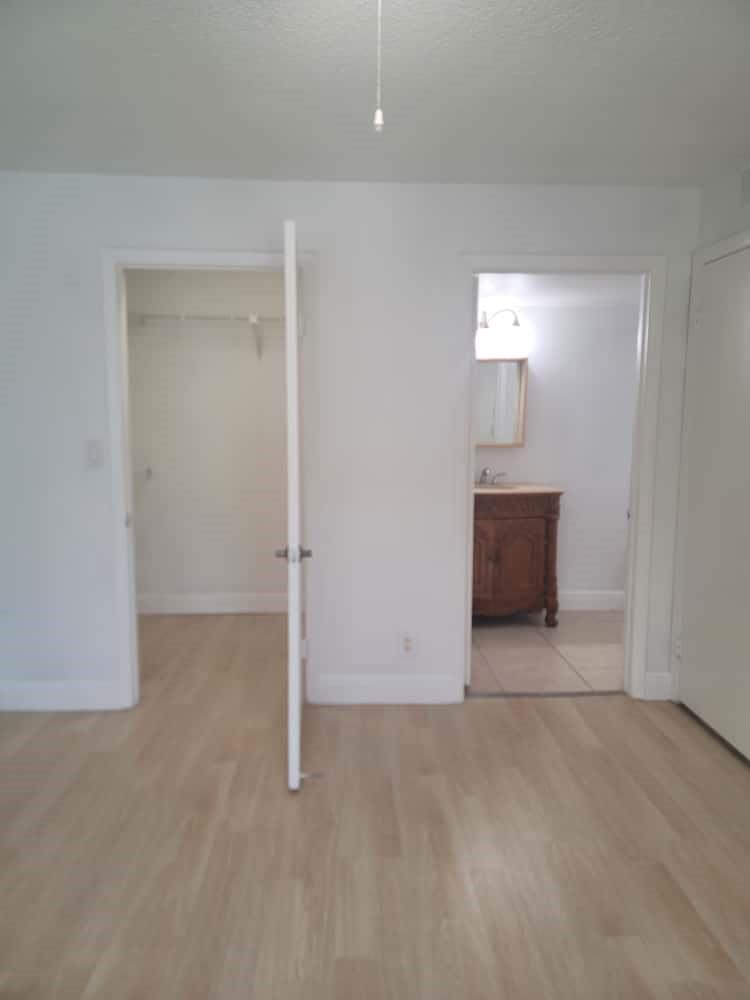 Sun Vista Gardens Condo - Residential Lease