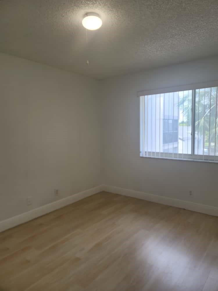 Sun Vista Gardens Condo - Residential Lease