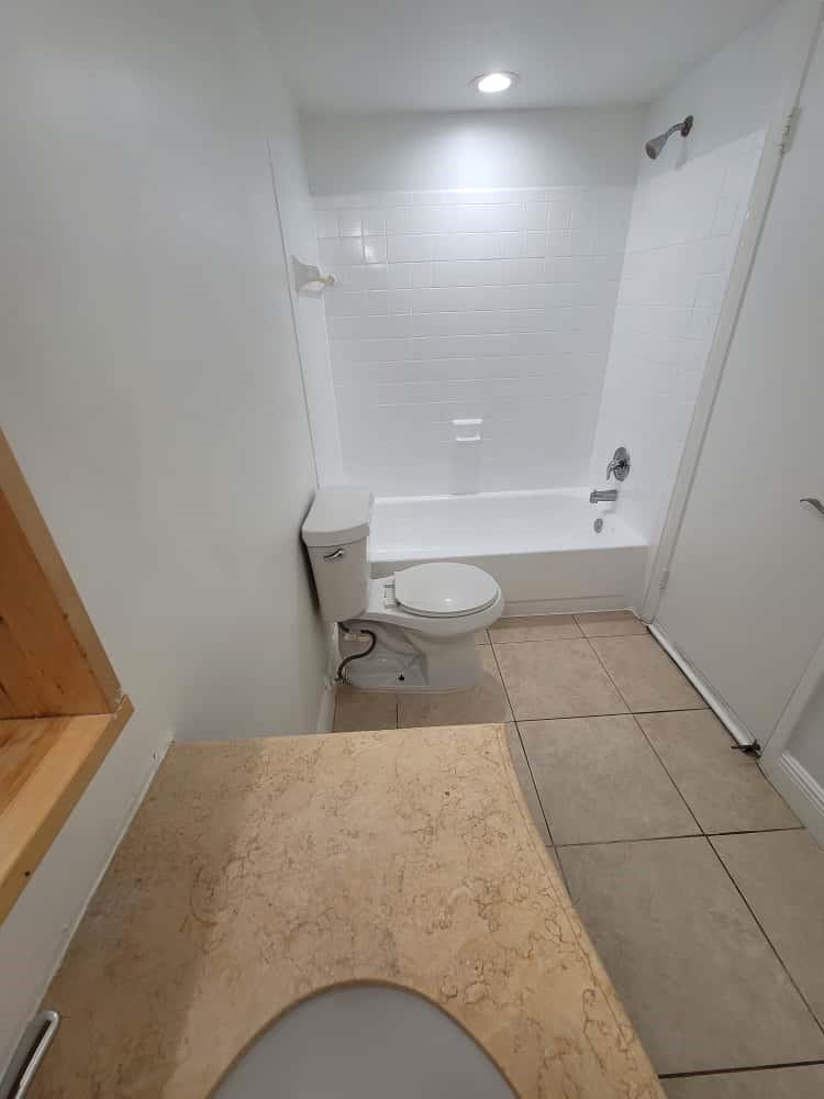 Sun Vista Gardens Condo - Residential Lease