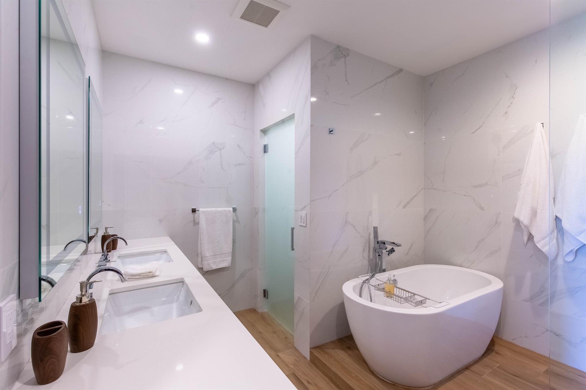 SADDLE TRAIL PARK OF WELL - Residential Lease