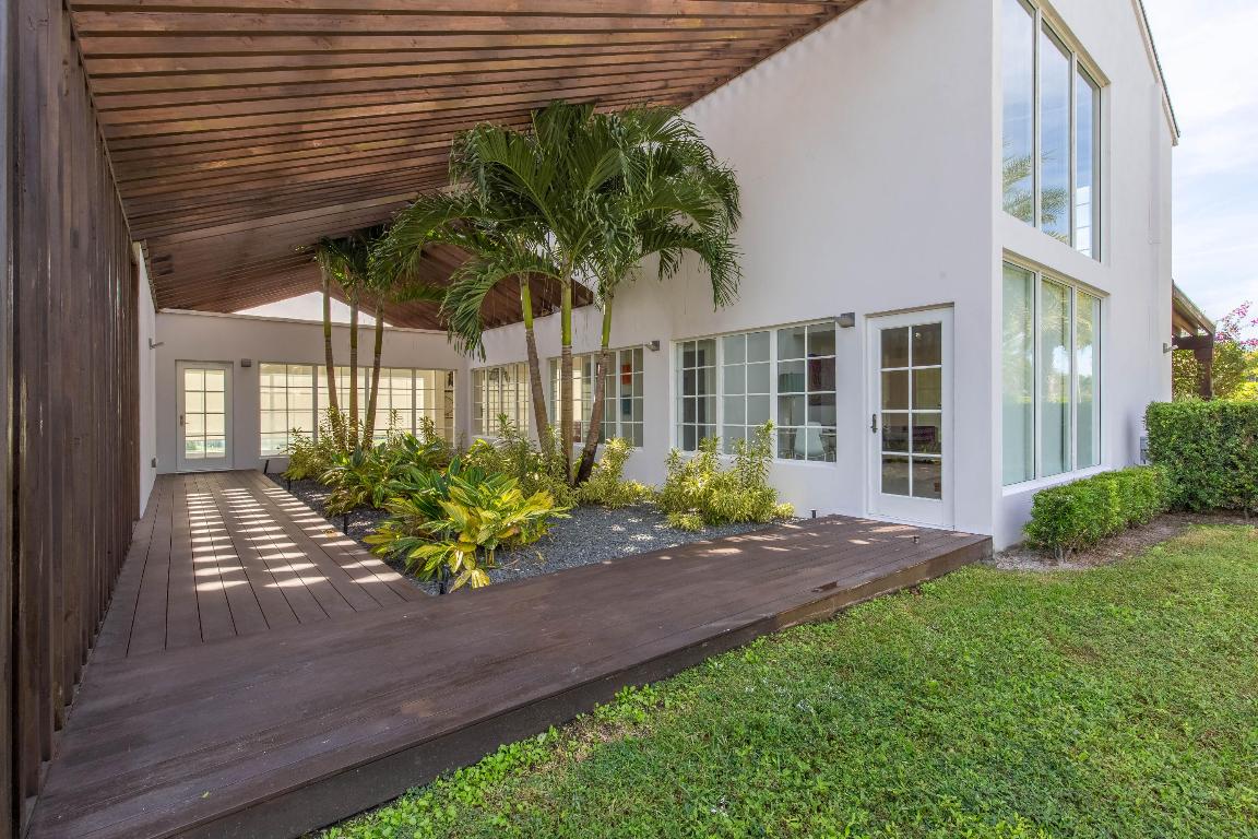 SADDLE TRAIL PARK OF WELLINGTON - Residential Lease