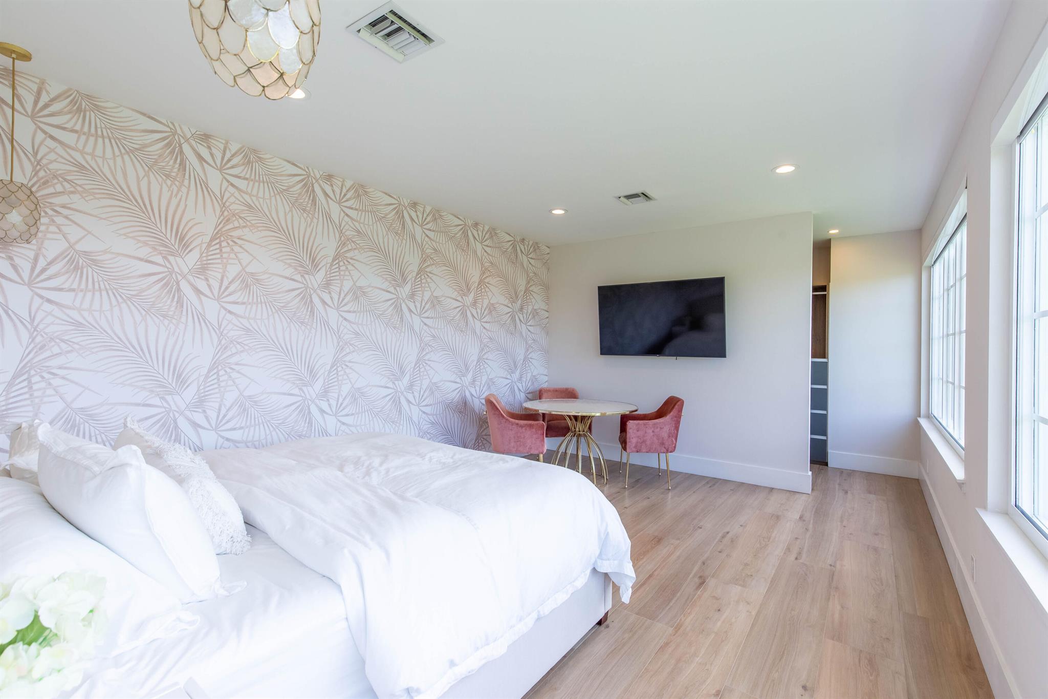 SADDLE TRAIL PARK OF WELL - Residential Lease