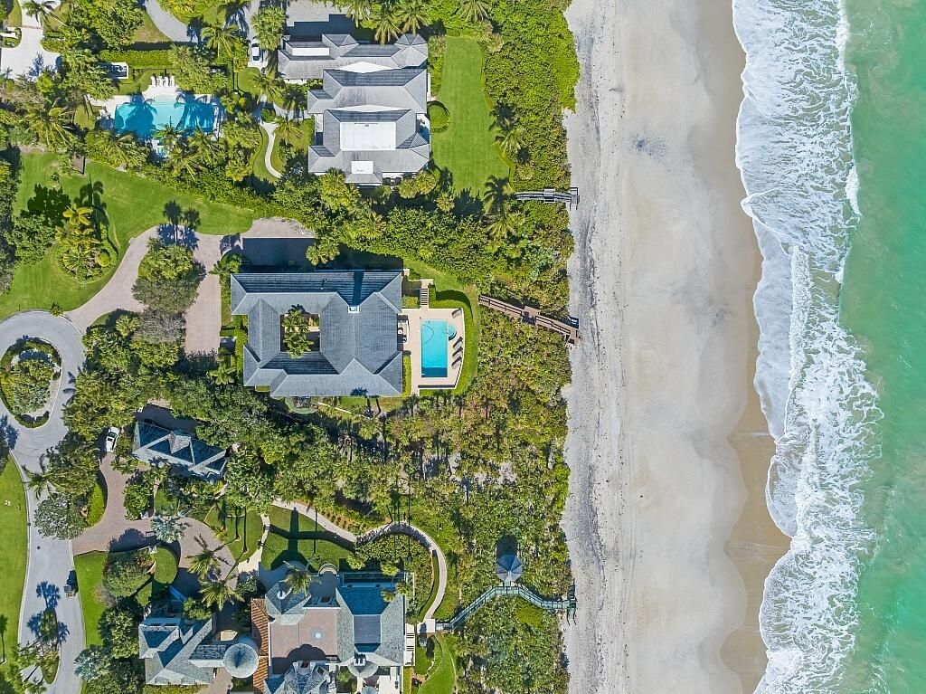 Photo of 290 Bermuda Bay Lane, Vero Beach, FL 32963 (MLS # R11169464)