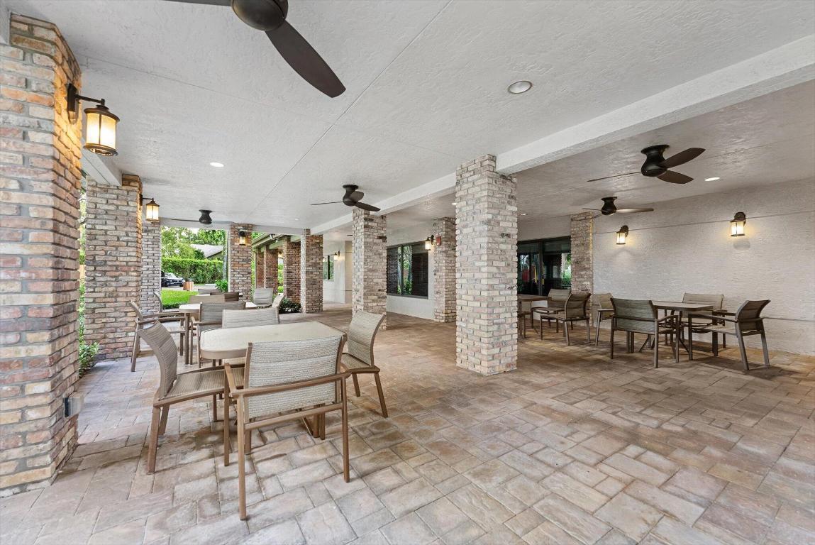 WOODFIELD HUNT CLUB II - Residential