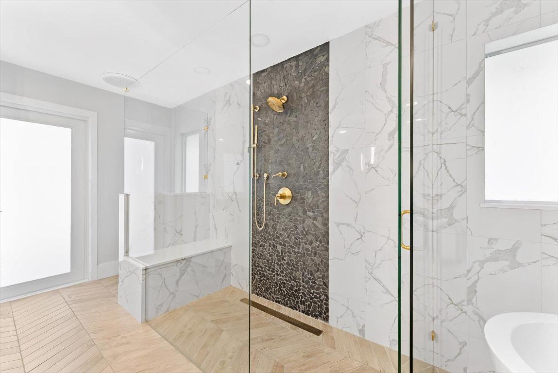 WOODFIELD HUNT CLUB II - Residential