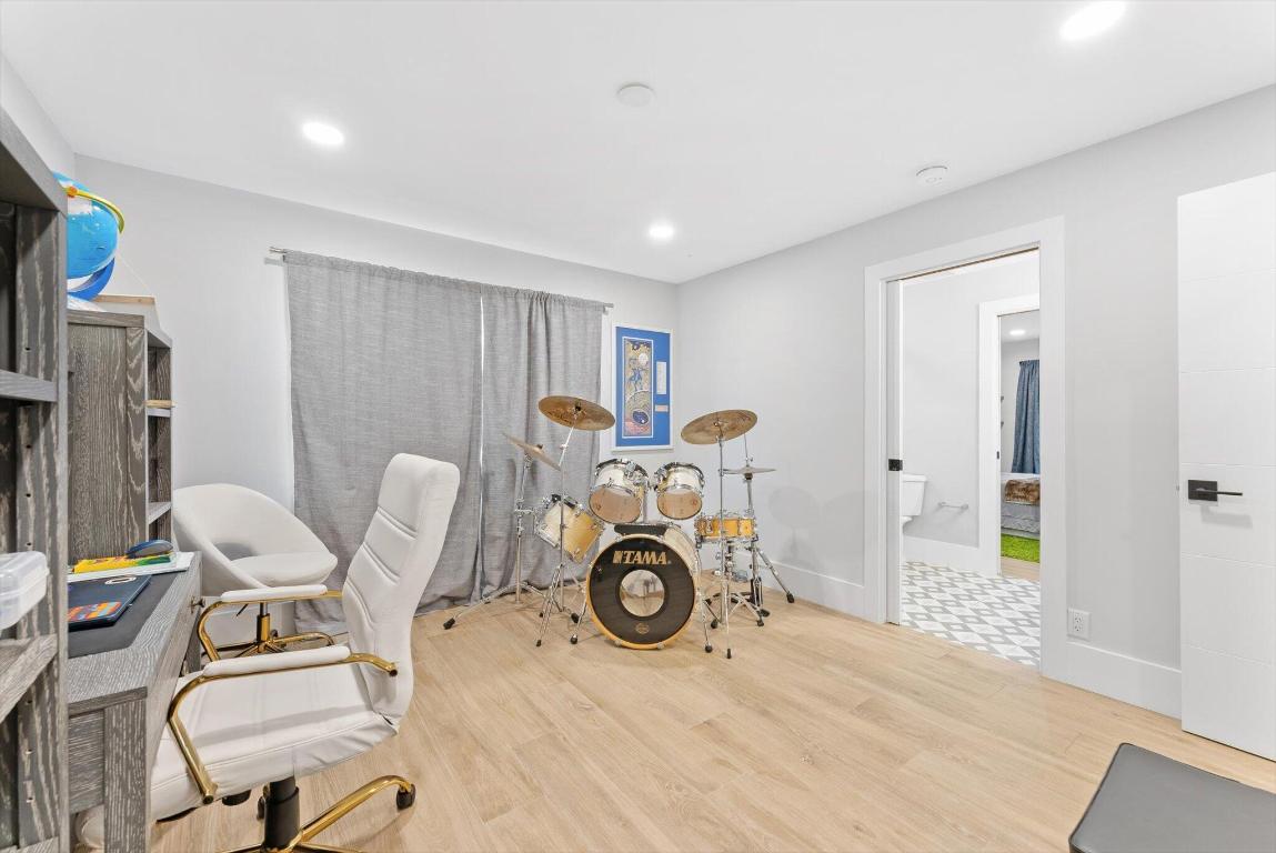 WOODFIELD HUNT CLUB II - Residential