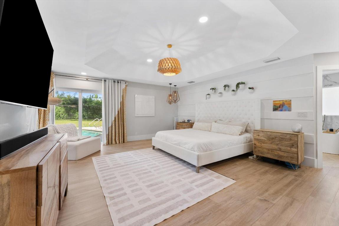 WOODFIELD HUNT CLUB II - Residential