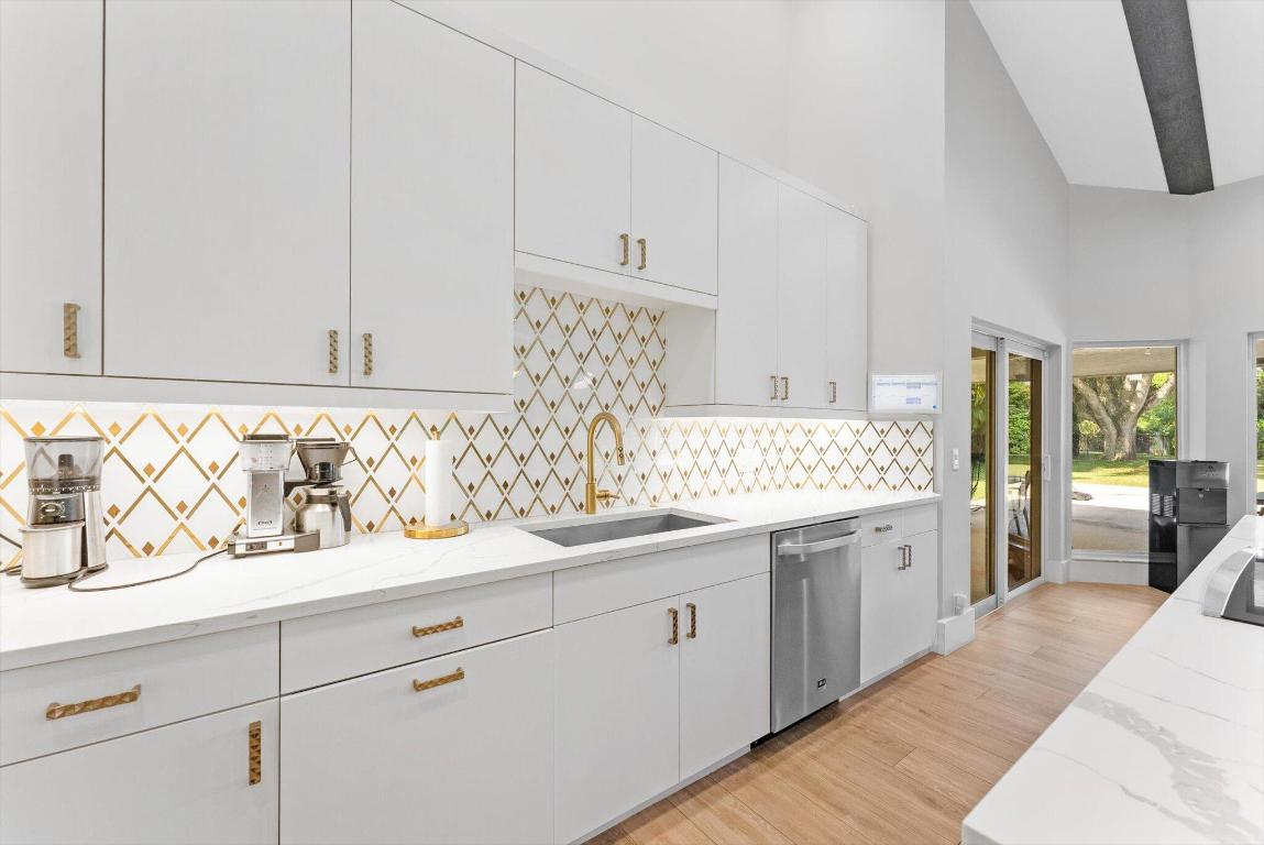 WOODFIELD HUNT CLUB II - Residential