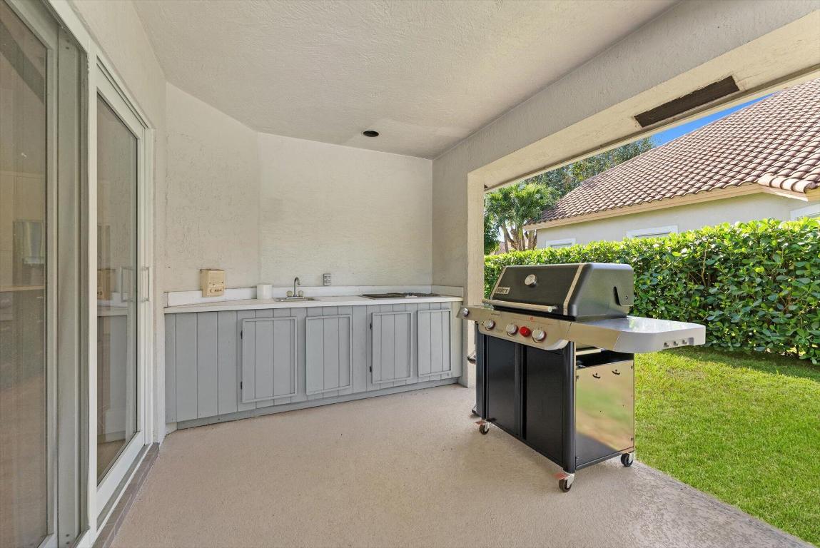 WOODFIELD HUNT CLUB II - Residential