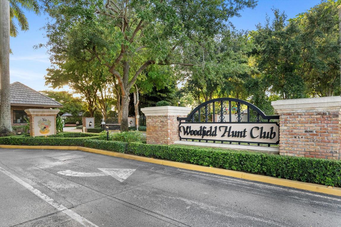 WOODFIELD HUNT CLUB II - Residential