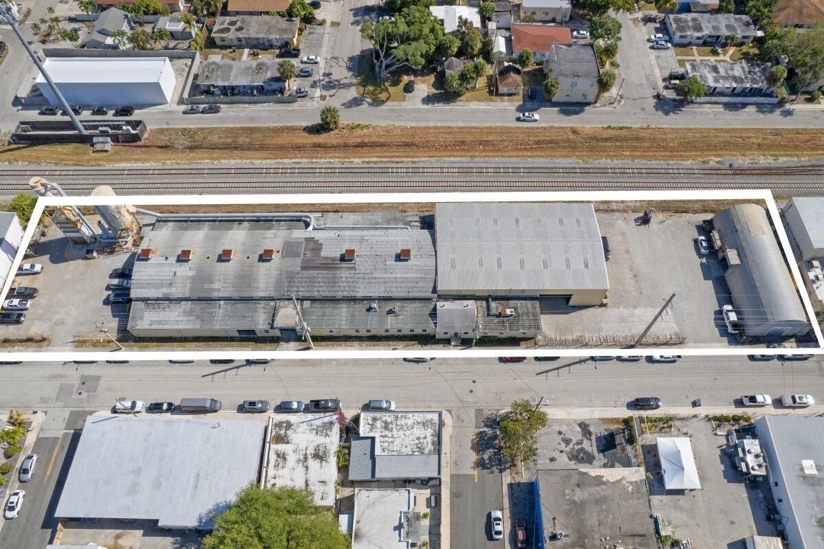 SOUTHBORO PARK - Commercial Sale