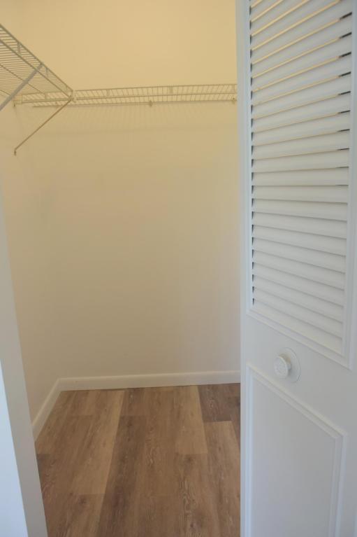 LITTLE CLUB CONDO - Residential Lease