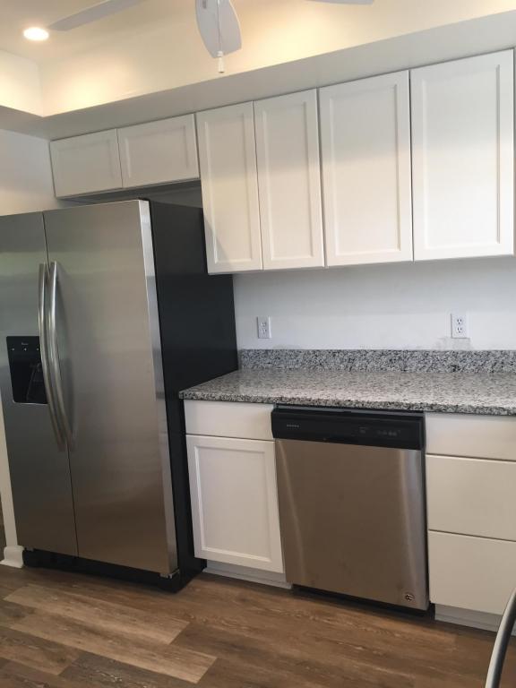 LITTLE CLUB CONDO - Residential Lease