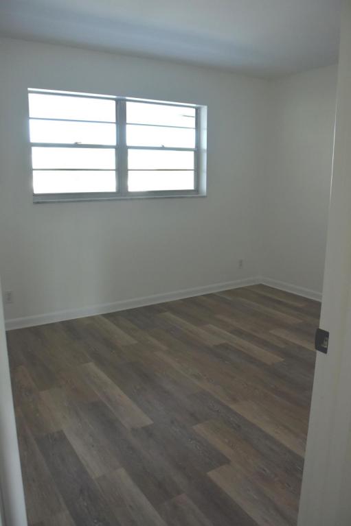 LITTLE CLUB CONDO - Residential Lease