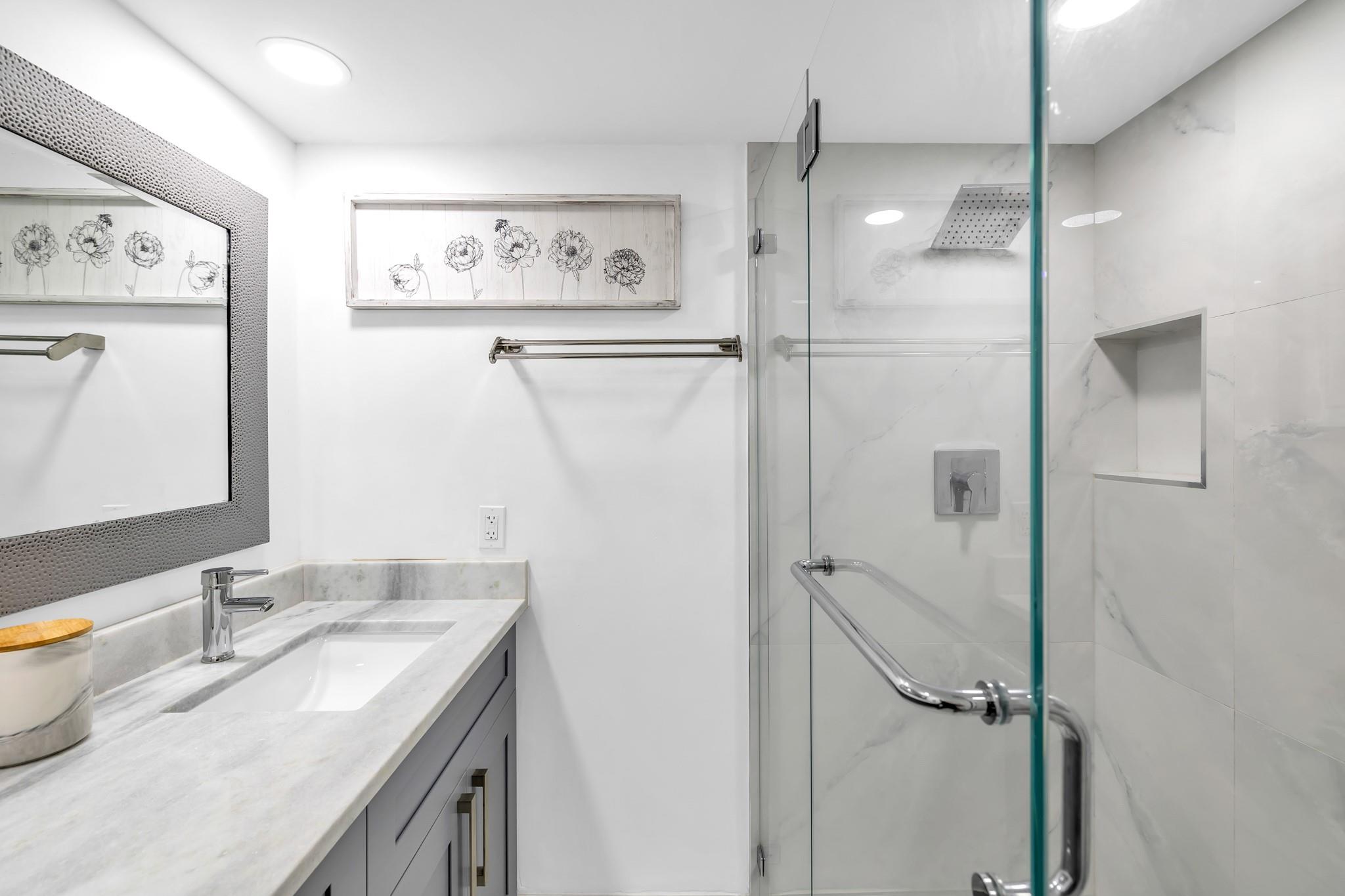 COURTYARDS OF WATERFORD - Residential Lease