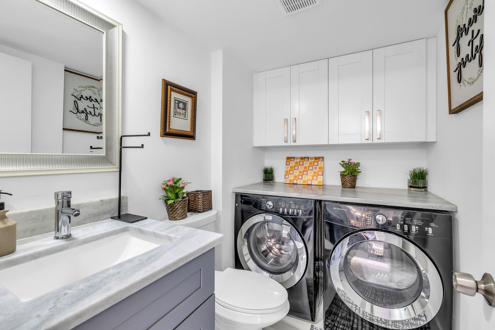 COURTYARDS OF WATERFORD - Residential Lease