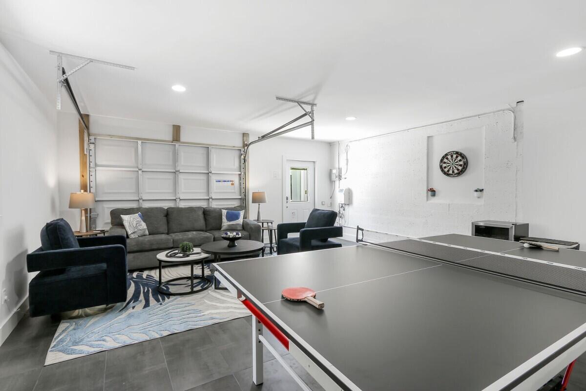 LAUDERDALE BEACH - Residential