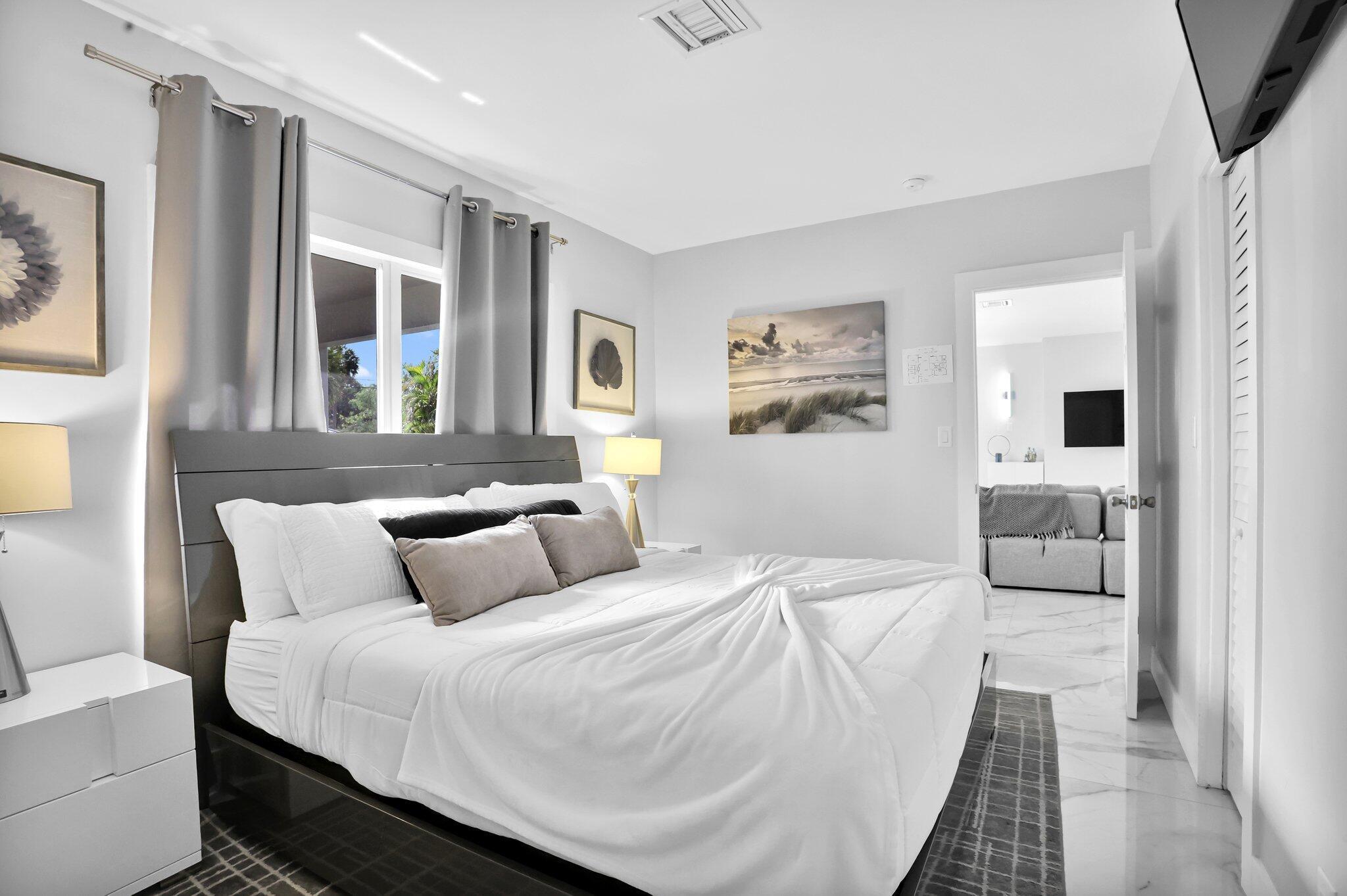 LAUDERDALE BEACH - Residential