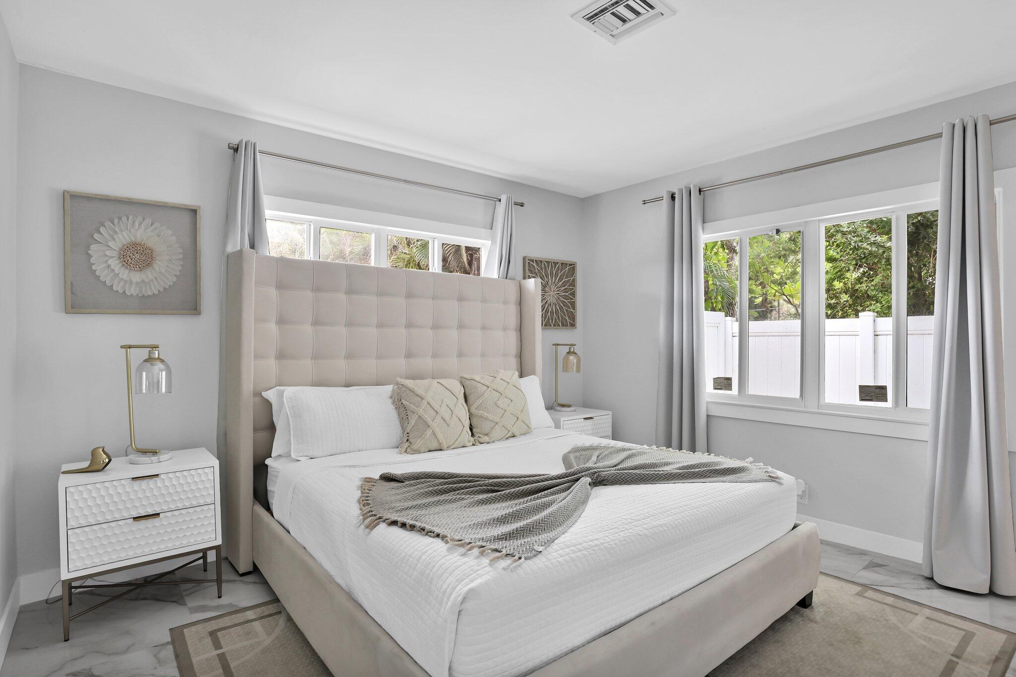 LAUDERDALE BEACH - Residential