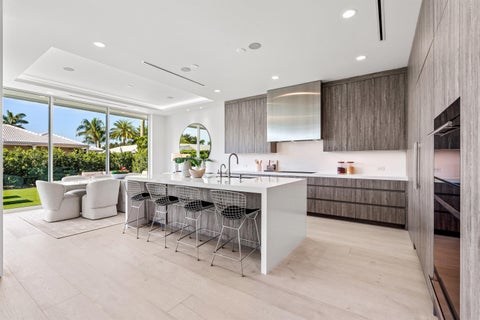Tiny photo for 610 JUNEBERRY Court, Boca Raton, FL 33486 (MLS # B26068585)