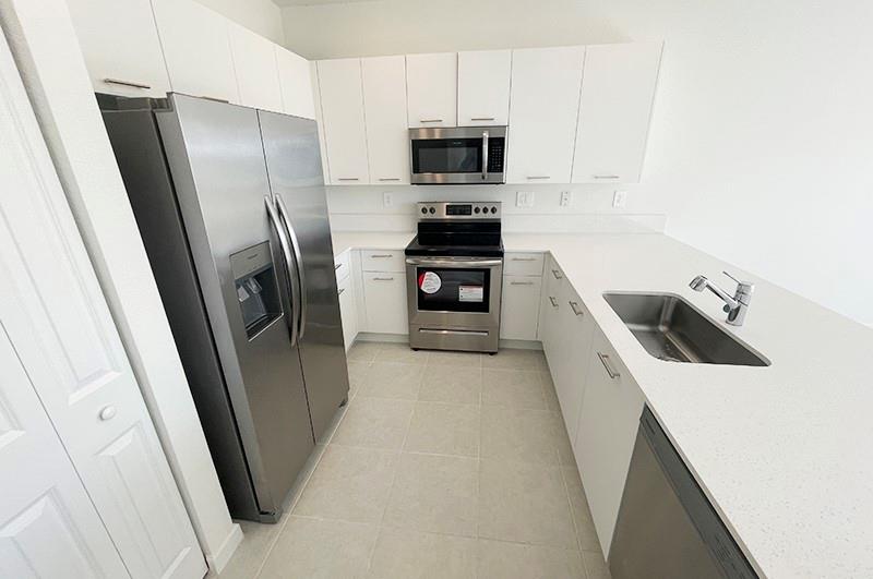 2352 NW 125th St