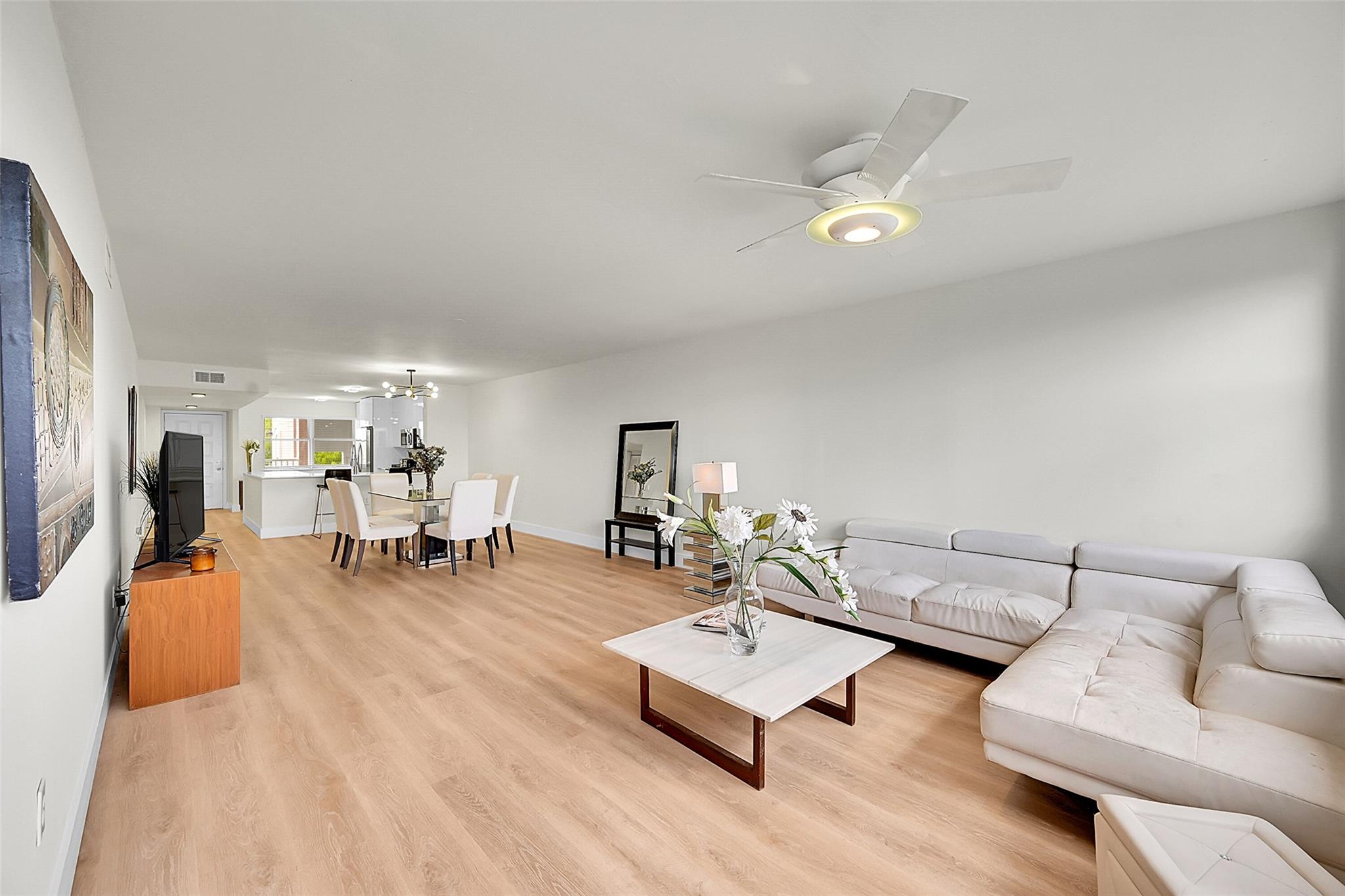 Sunris Lakes Phase IV - Residential