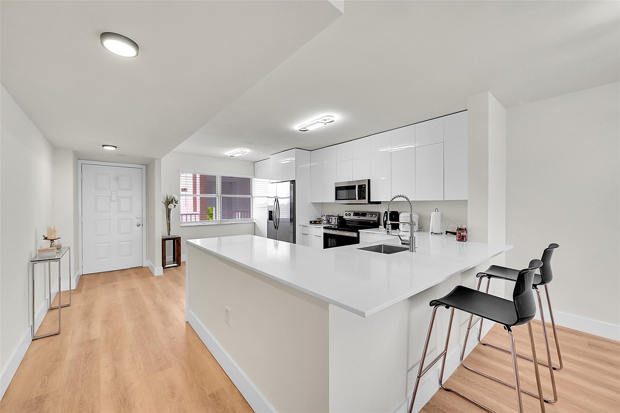 Sunris Lakes Phase IV - Residential
