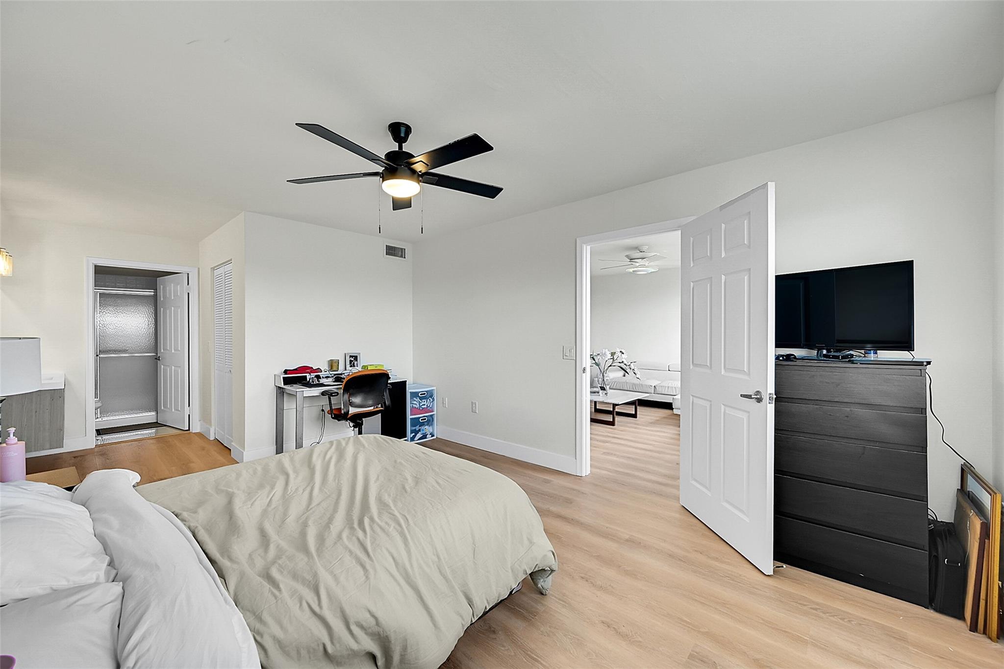 Sunris Lakes Phase IV - Residential
