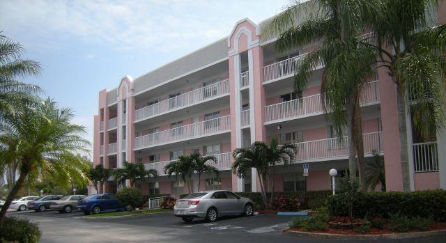 Sunris Lakes Phase IV - Residential