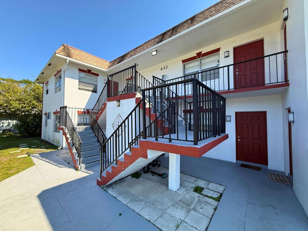 Photo of 432 NW 42nd Street #1-6, Oakland Park, FL 33309 (MLS # B26043958)
