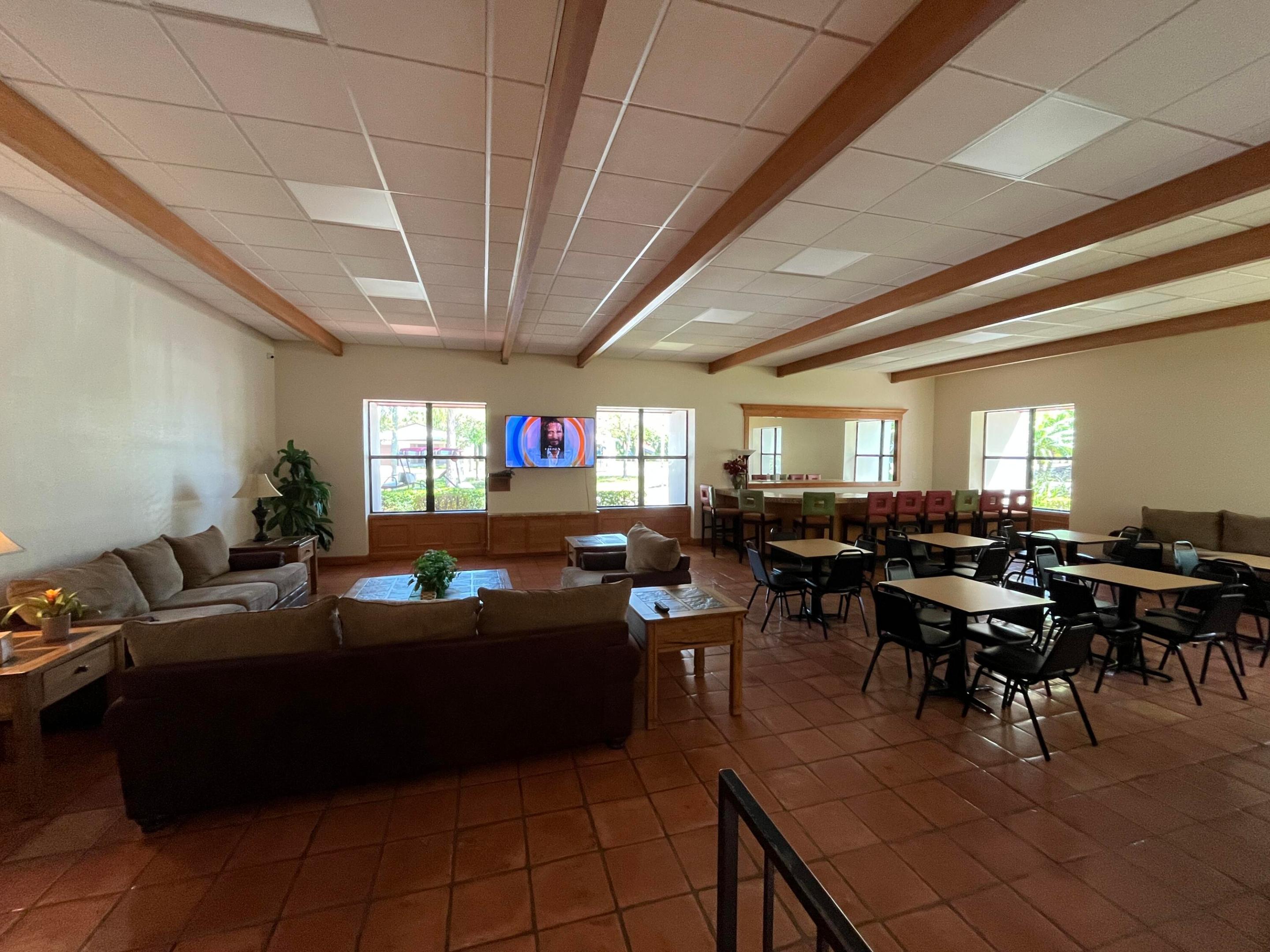 Spanish Lakes One - Residential