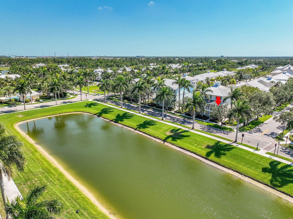 Photo of 3344 W Mallory Boulevard, Jupiter, FL 33458 (MLS # R10985726)