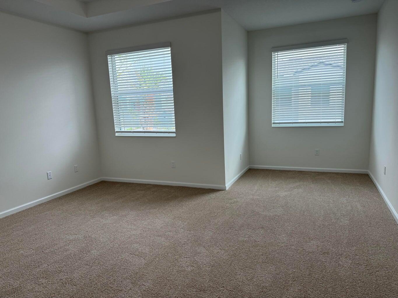 CROSSINGS OF WESTLAKE - Residential Lease