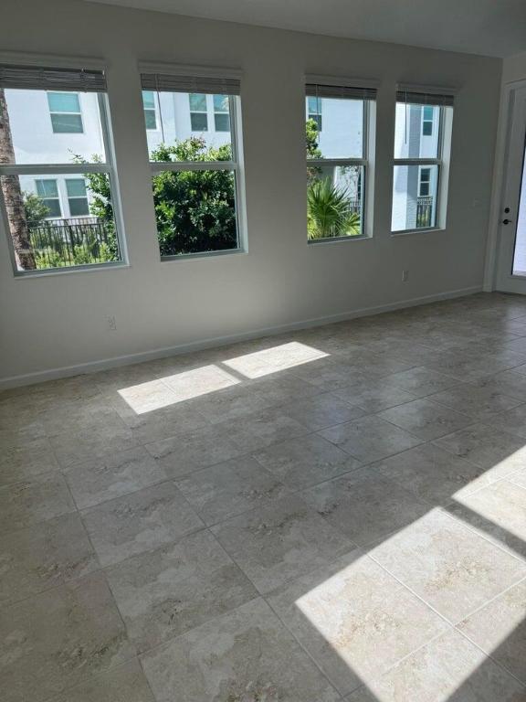 CROSSINGS OF WESTLAKE - Residential Lease