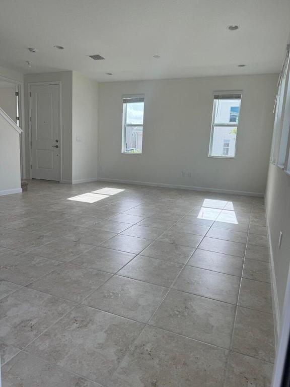 CROSSINGS OF WESTLAKE - Residential Lease