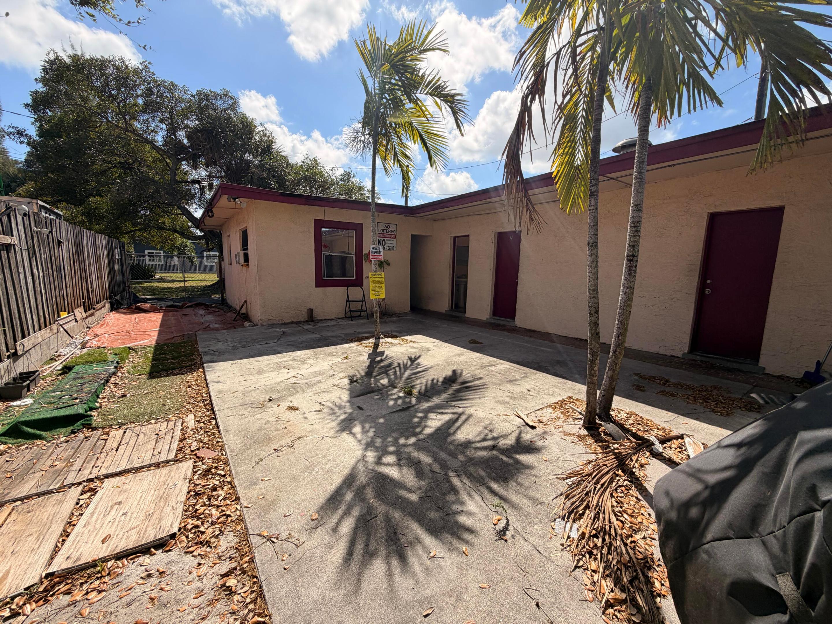 DORSEY PARK - Residential Lease